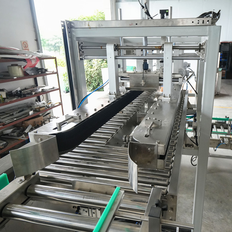 Automatic carton unpacking machine (2).jpg