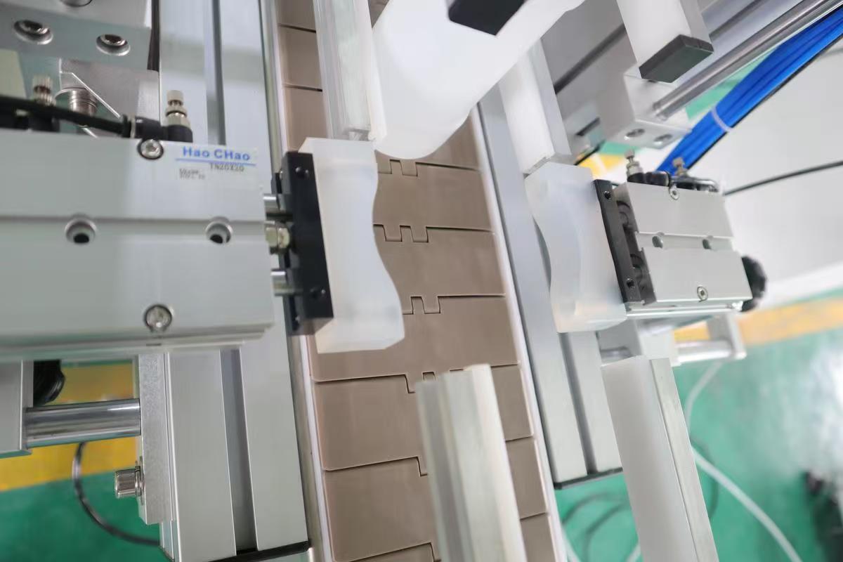 Fully automatic canning production line (2).jpg