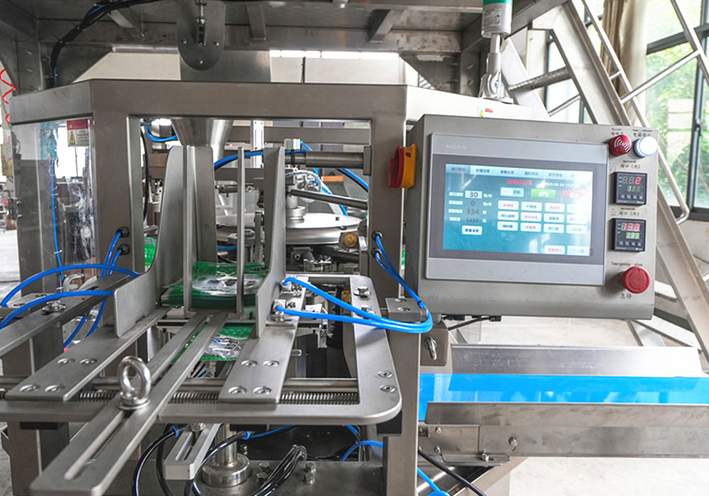 HK-Liquid-Premade-Pouch-Packaging-Machine.5.jpg