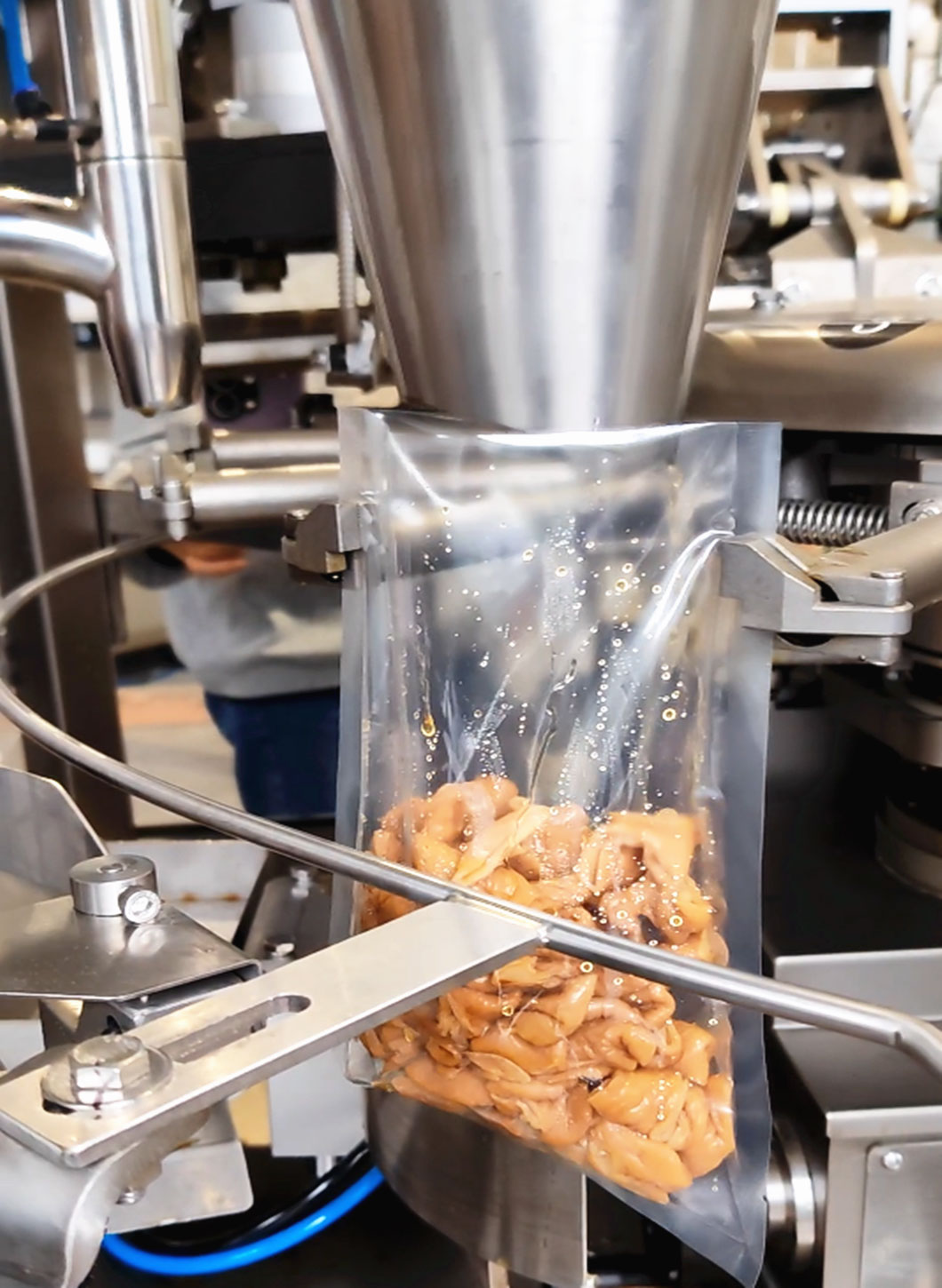 HK-Liquid-Premade-Pouch-Packaging-Machine.11.jpg